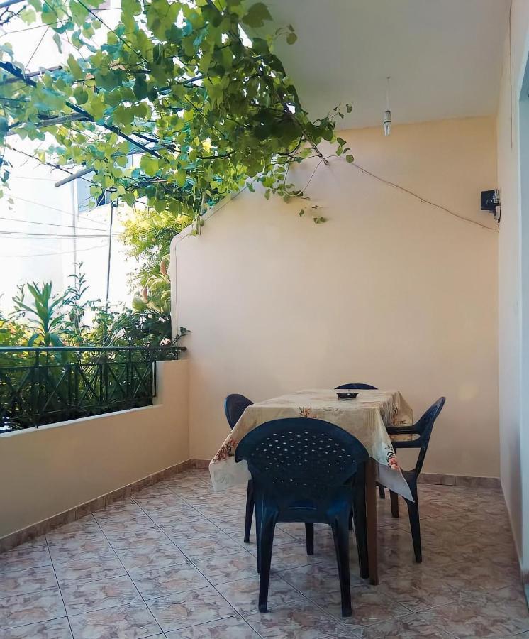Villa 29 Sarandë Exterior foto